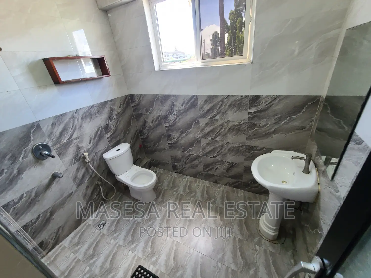 3bdrm Apartment in Msasani for rent
