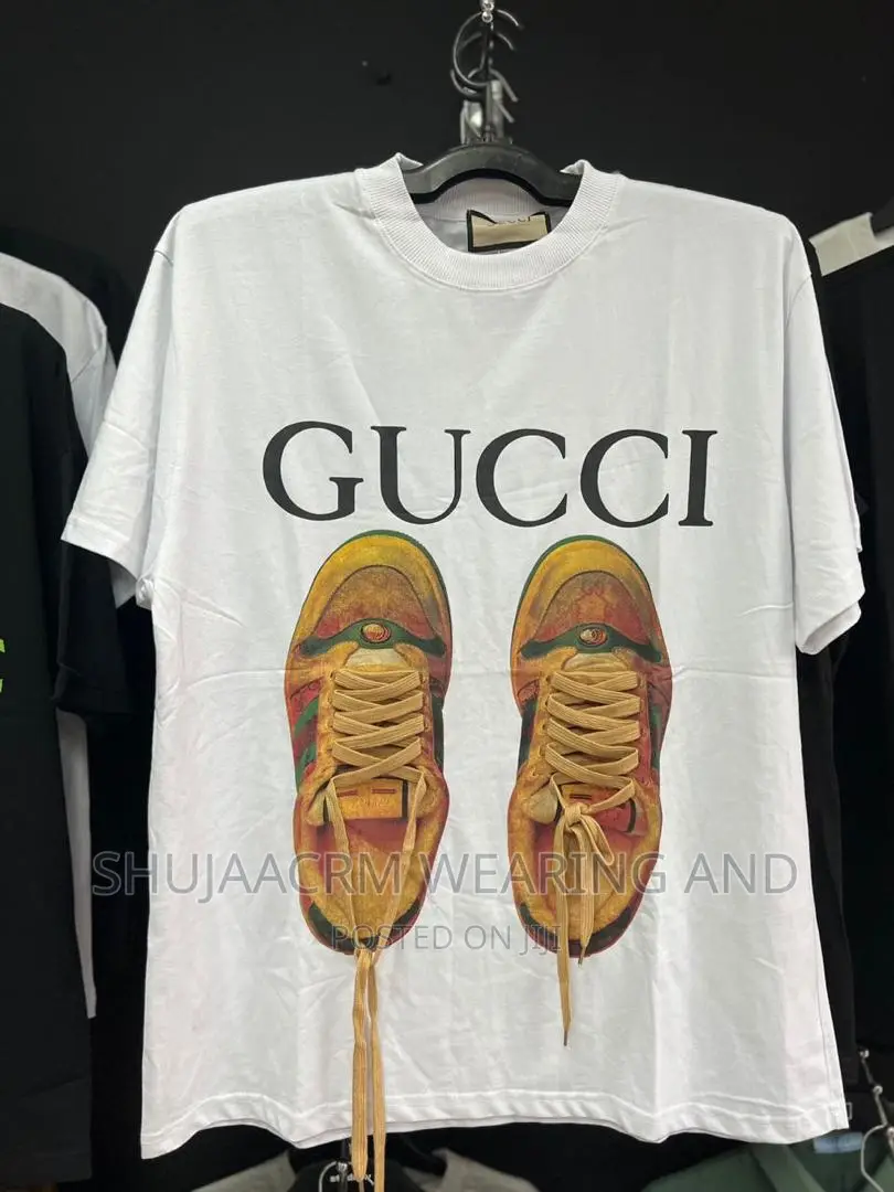 Round Collar T-Shirts