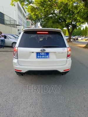 Subaru Forester 2009 White