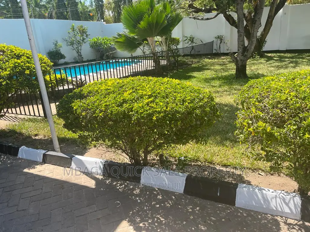 4bdrm House in Masaki for rent