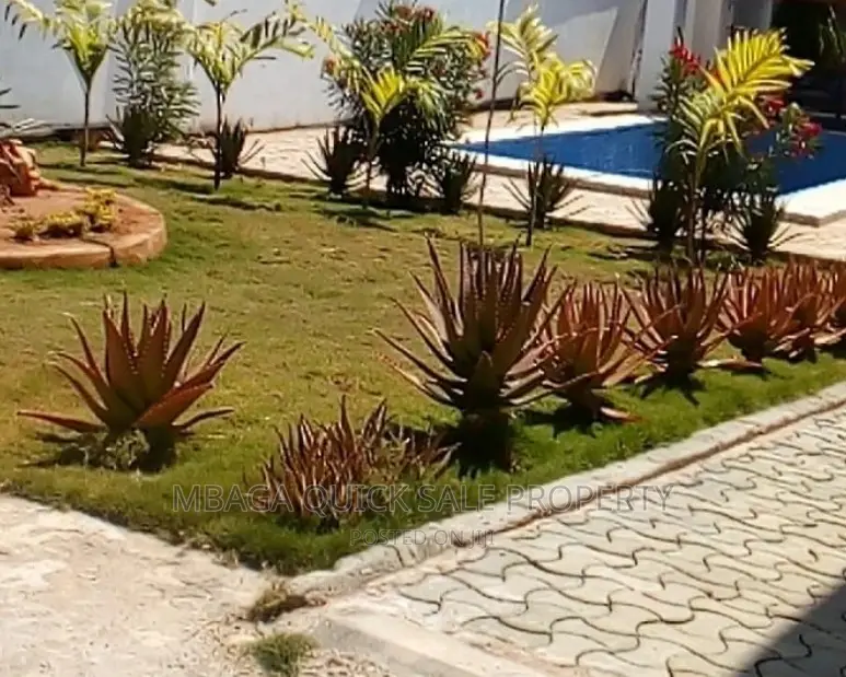 Furnished 4bdrm Apartment in Bunju for rent