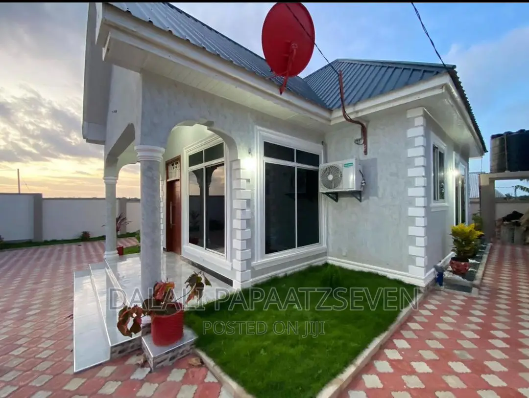 2bdrm House in Dalalipapaatzseven, Bunju for rent