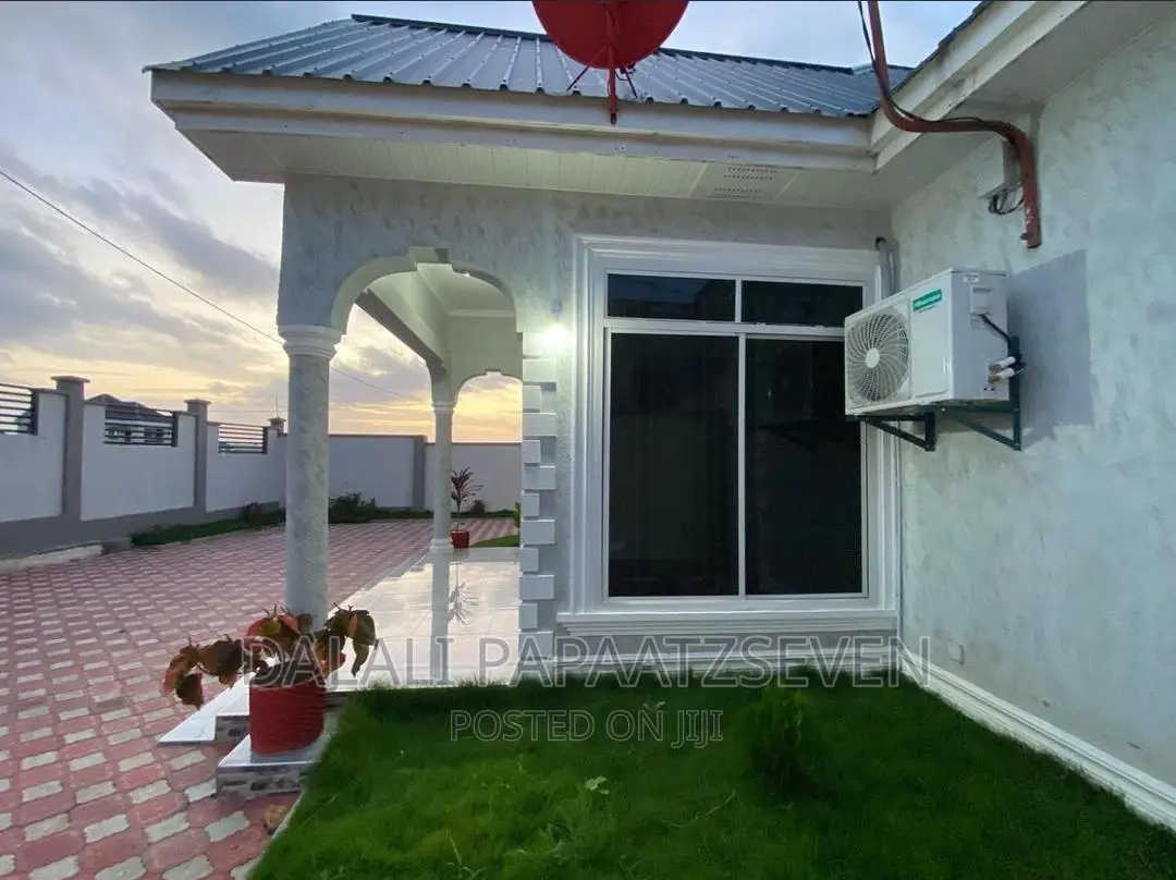 2bdrm House in Dalalipapaatzseven, Bunju for rent