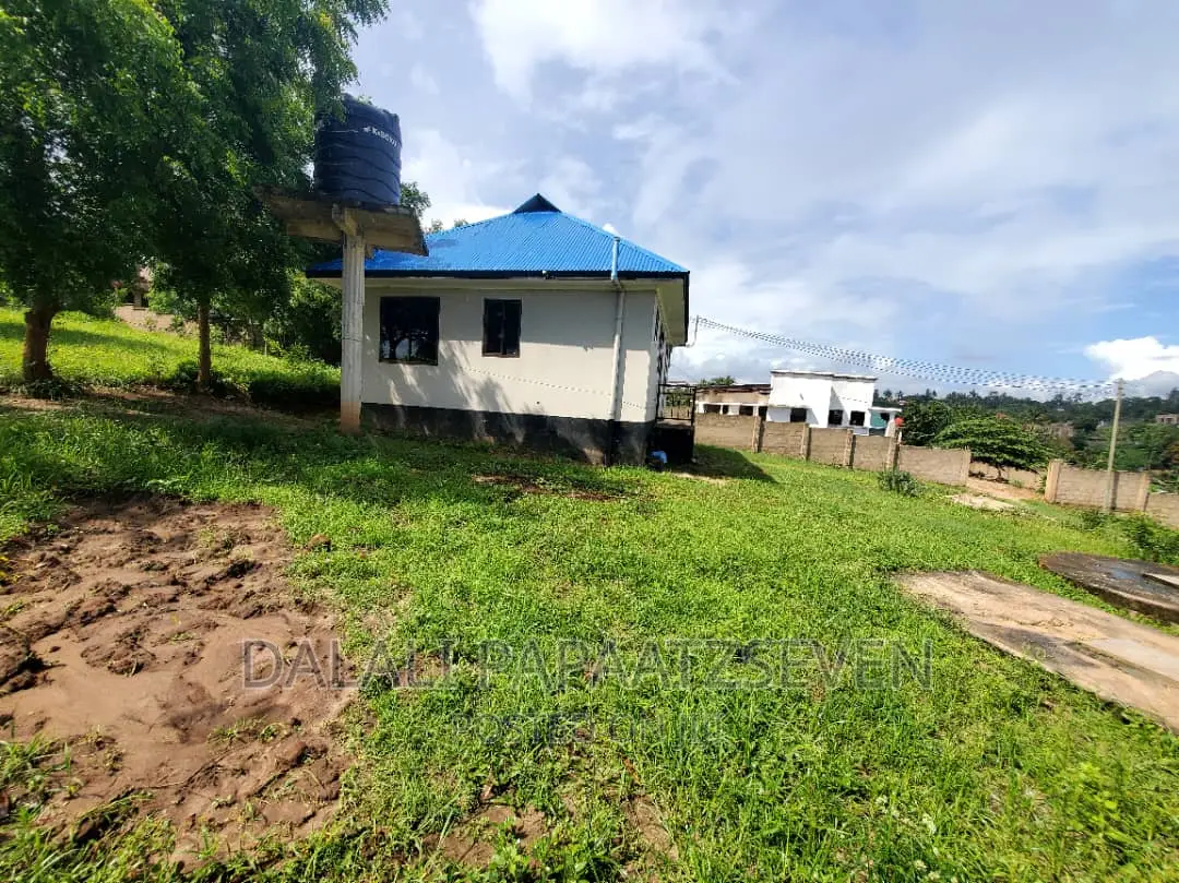 3bdrm House in Dalalipapaatzseven, Kinondoni for sale