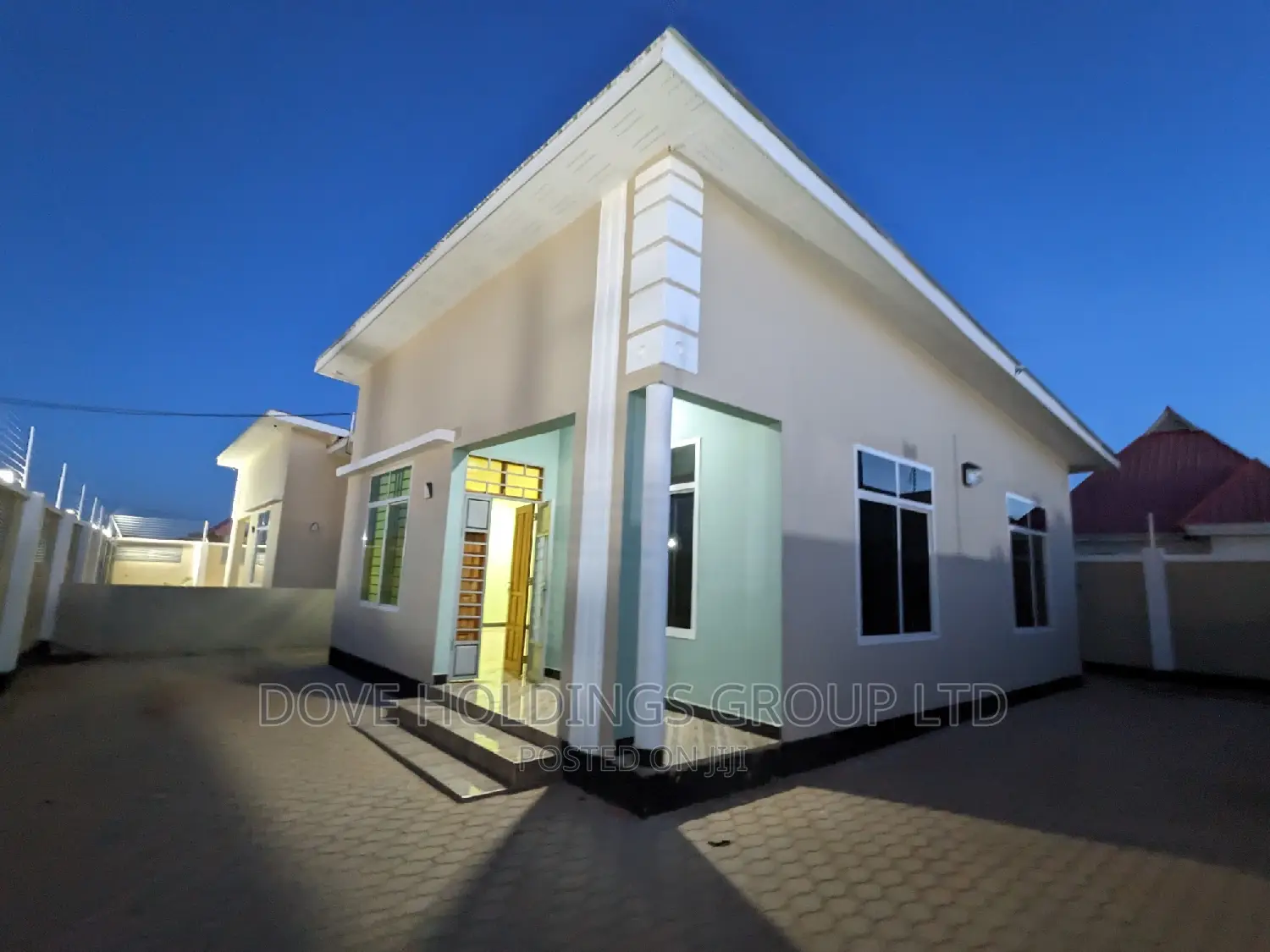 Furnished 4bdrm Duplex in Dodoma Rural for sale