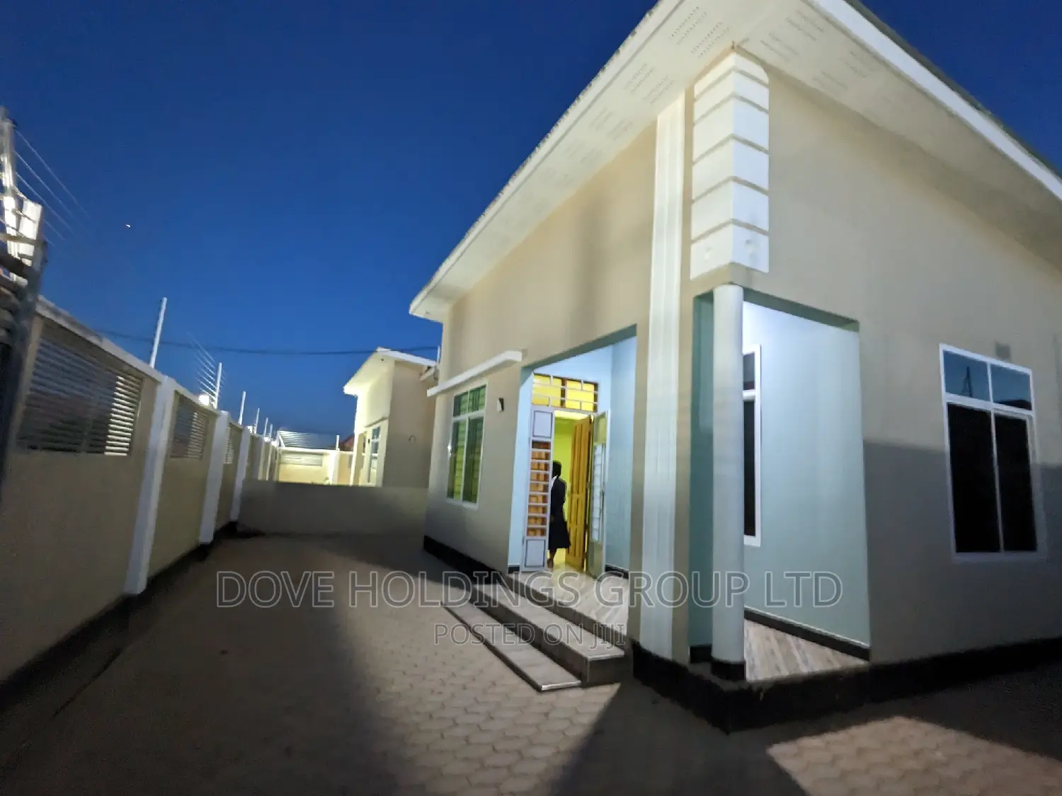 Furnished 4bdrm Duplex in Dodoma Rural for sale