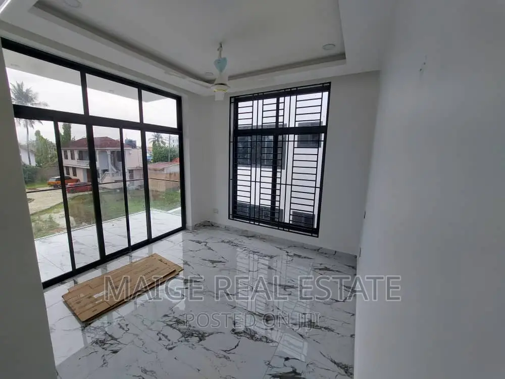 3bdrm Apartment in Mbezi Beach for rent
