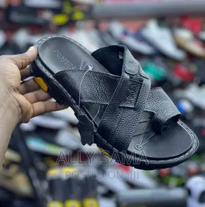 Mens Sandals Black Material Leather