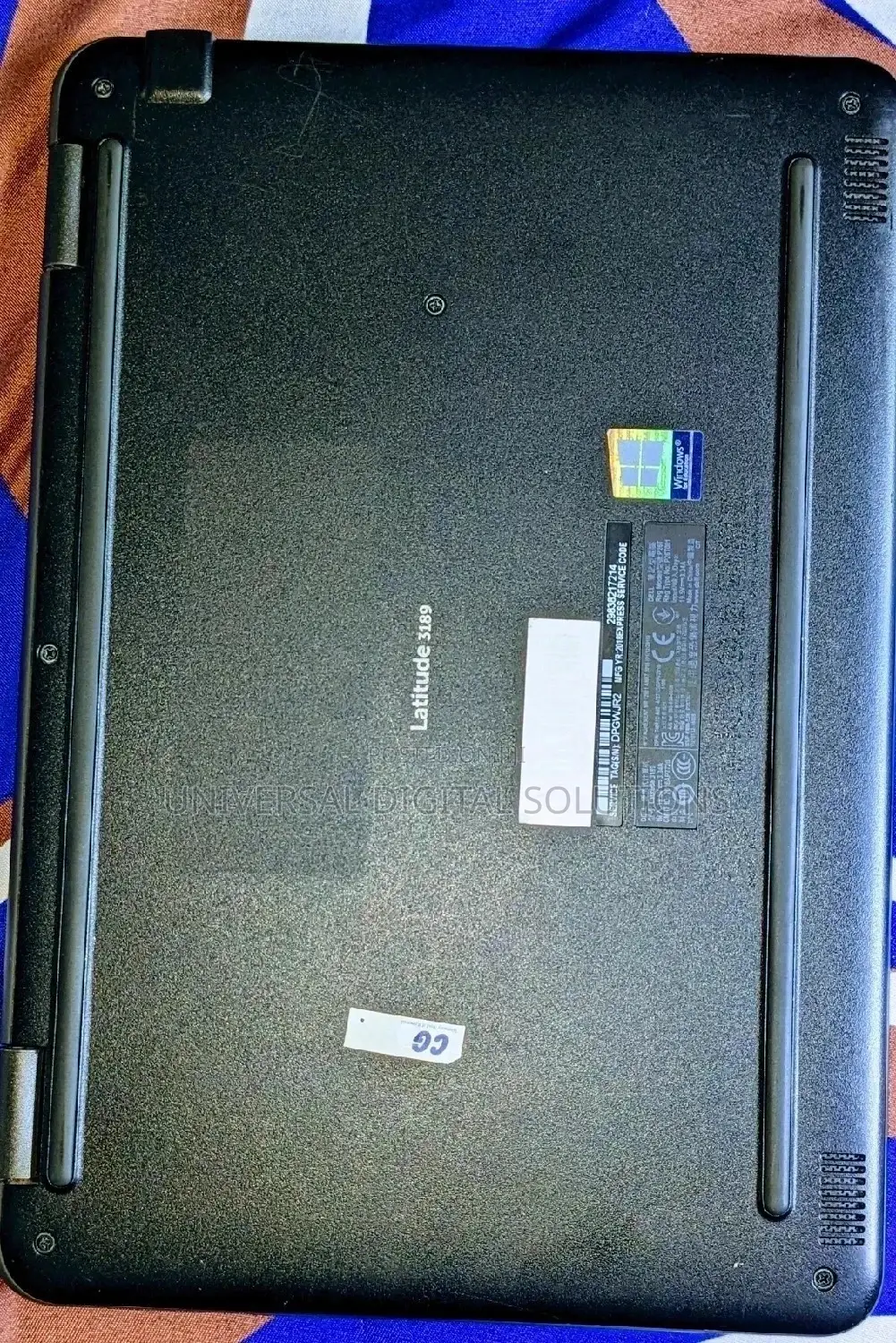 Laptop Dell Latitude 3189 4GB Intel SSD 128GB