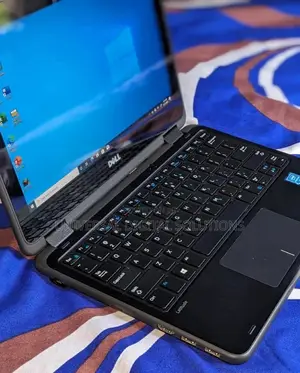 Laptop Dell Latitude 3189 4GB Intel SSD 128GB