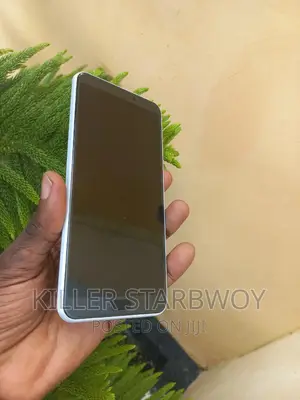Sharp Aquos sense5G 128 GB White