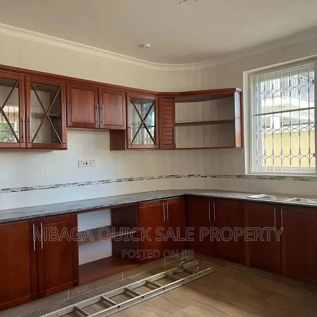 4bdrm House in Mbweni  Jkt for rent