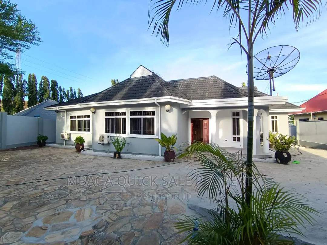 4bdrm House in Kimara  Temboni for rent