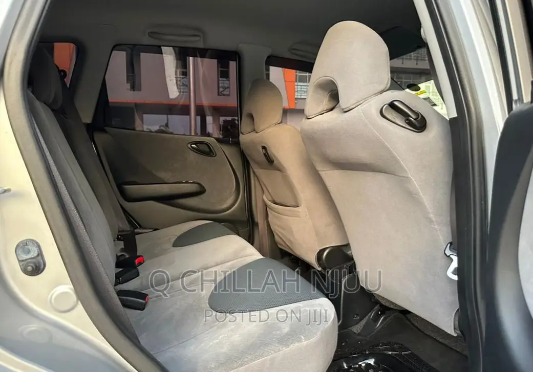 Honda Fit 2003 White