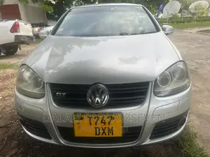 Volkswagen Amarok 2010 Silver