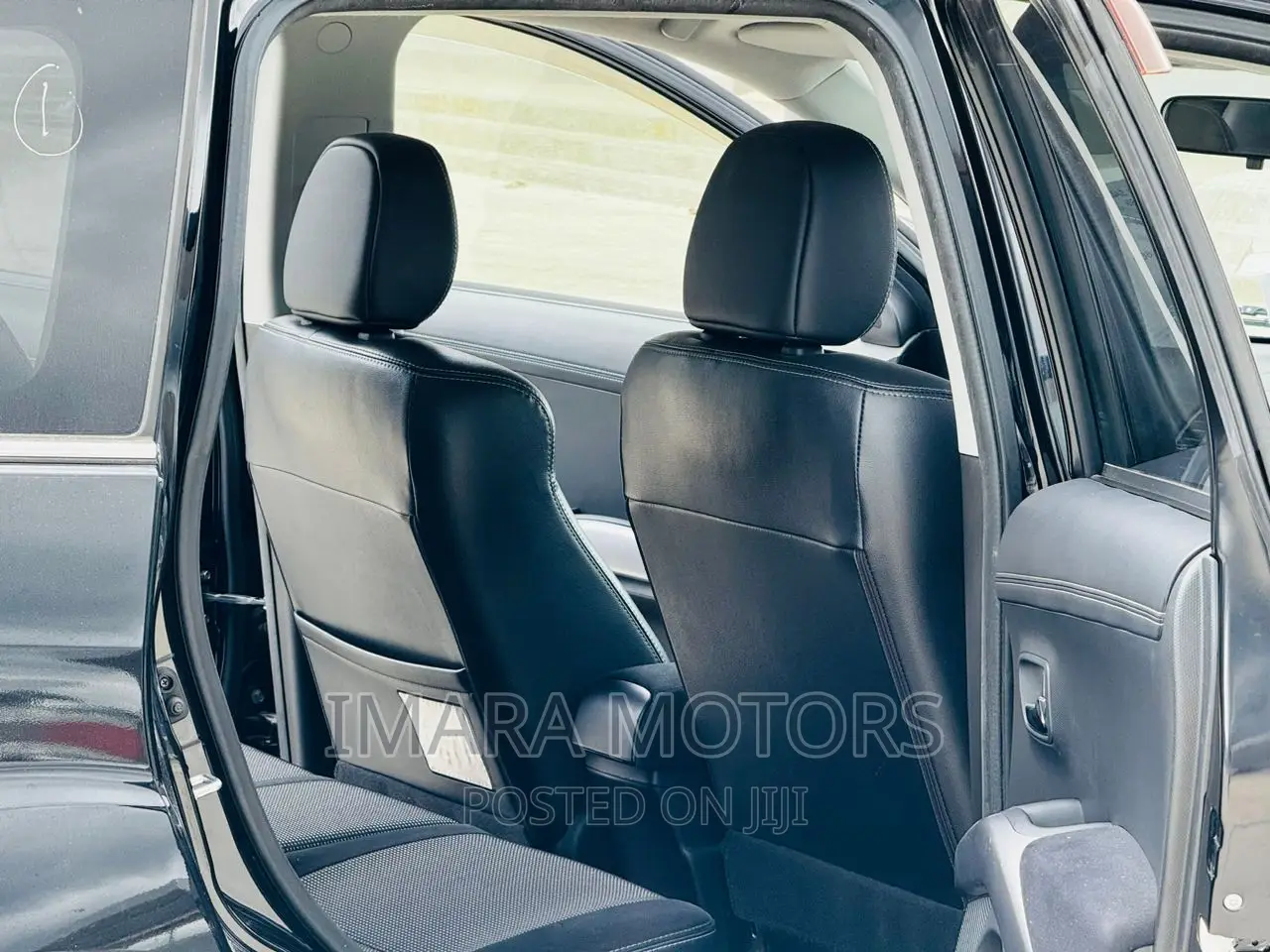 Mitsubishi Outlander 2010 Black