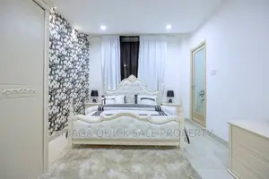 3bdrm Apartment in Upanga for sale