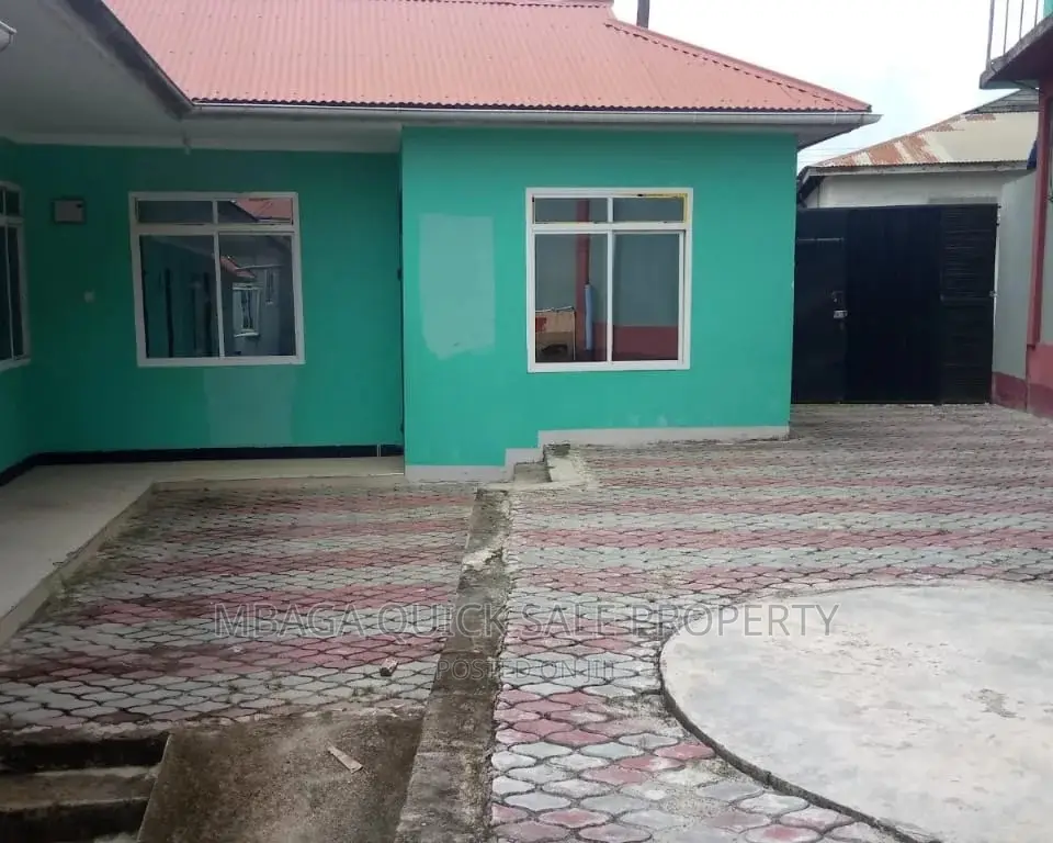 4bdrm Apartment in Mbezi Msiguri for sale