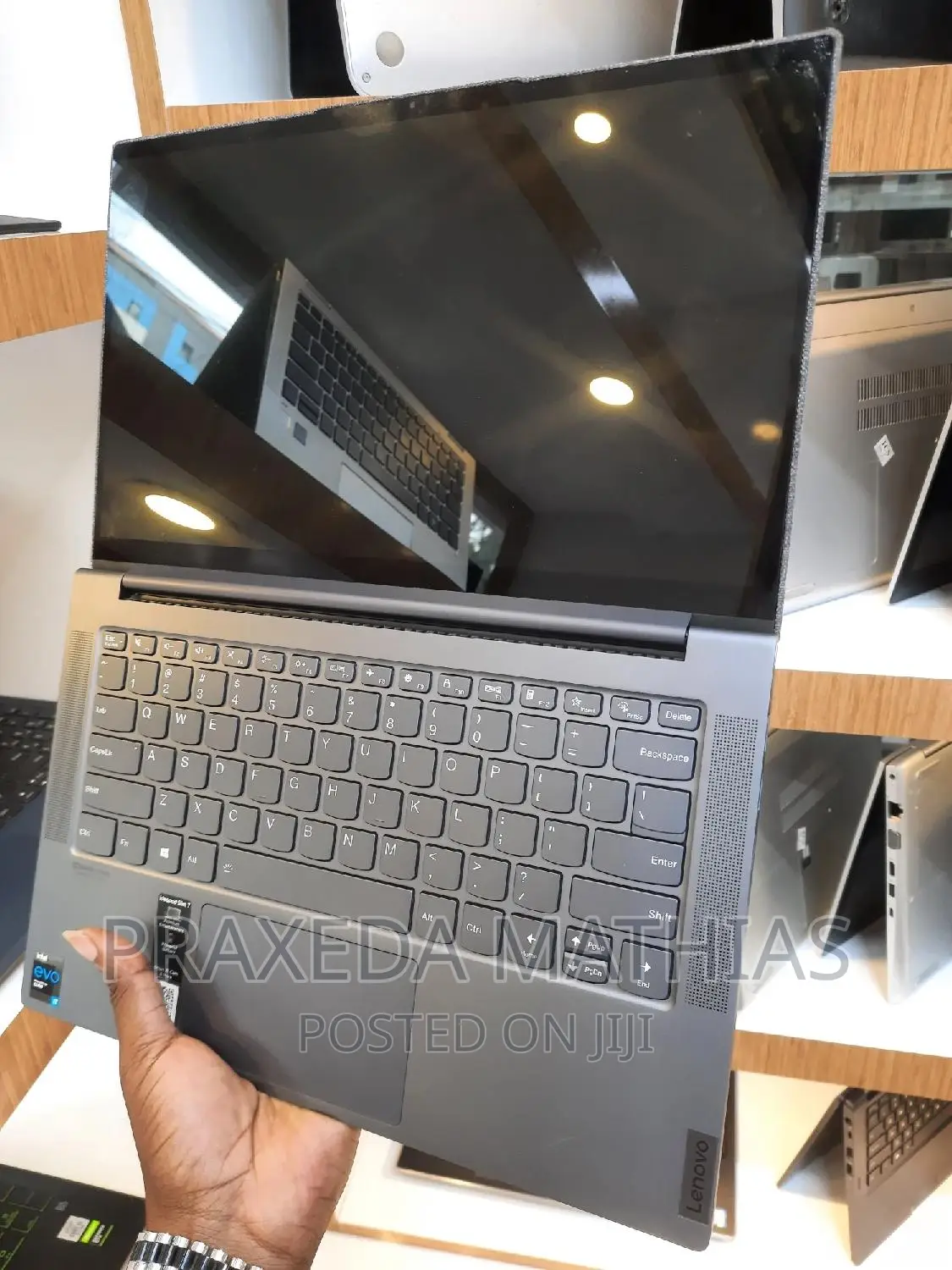 New Laptop Lenovo IdeaPad 720S 16GB Intel Core I7 SSD 512GB