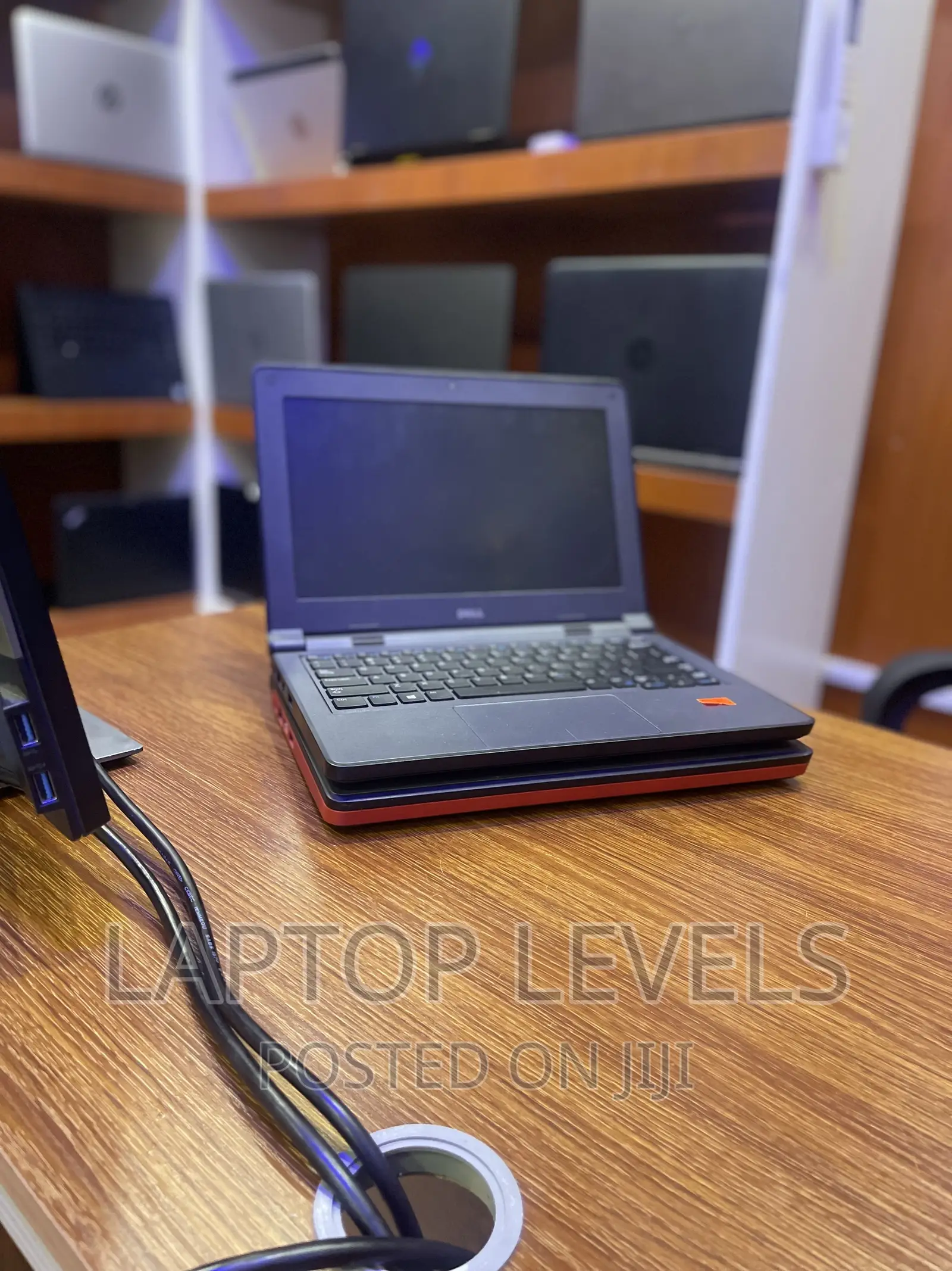 Laptop Dell Latitude 11 3150 4GB Intel HDD 500GB