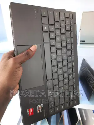 Laptop HP Envy X360 13z 8GB AMD Ryzen 5 SSD 256GB