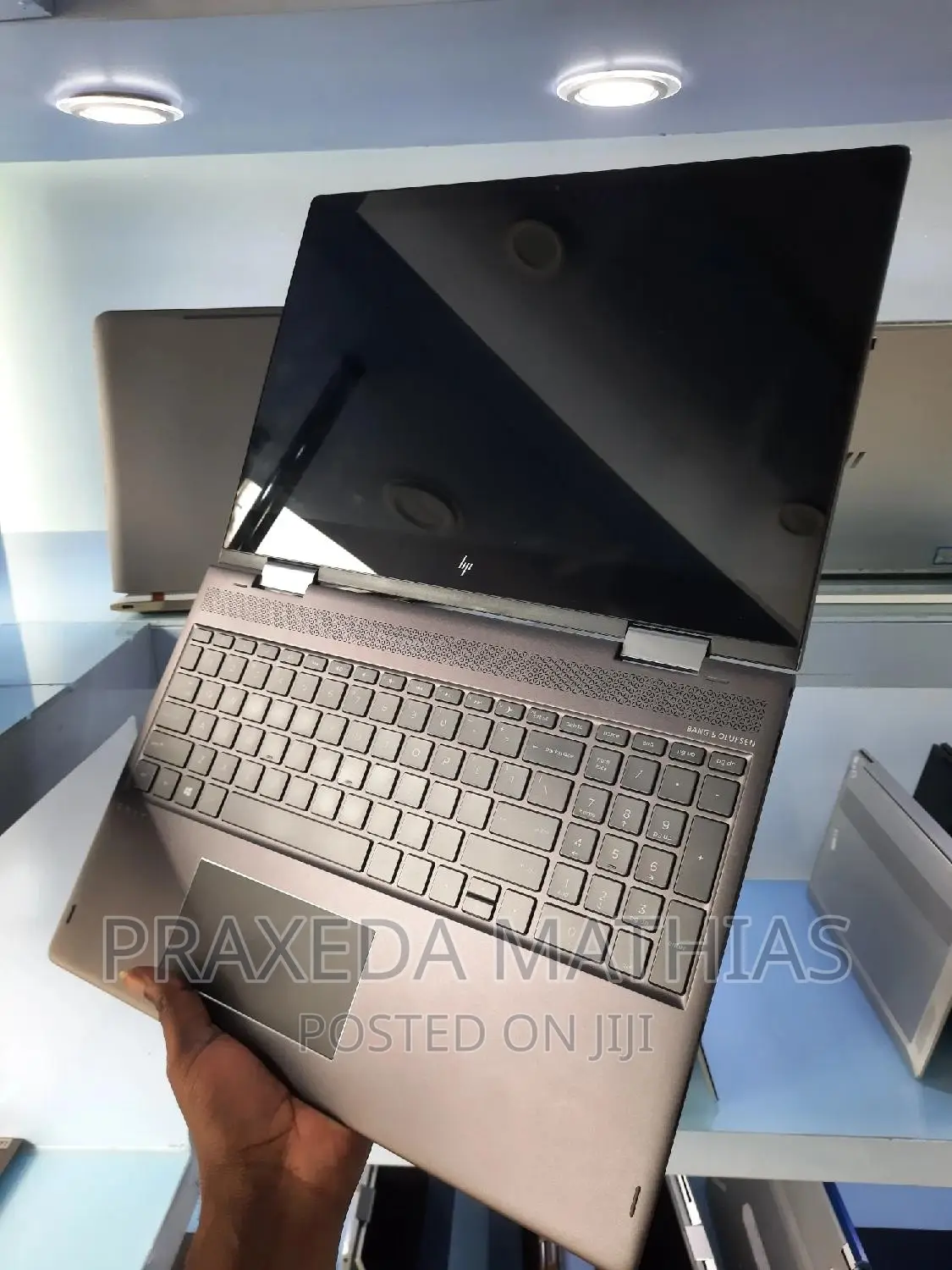 Laptop HP Envy X360 15t 16GB AMD Ryzen 5 SSD 512GB