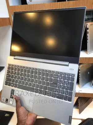 New Laptop Lenovo IdeaPad S340 12GB Intel Core I7 SSD 512GB