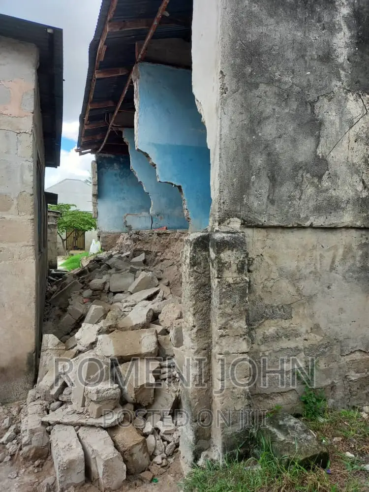 Eneo Sqmita 400 Linauzwa Ml 18.5 Ukonga Mazizini.