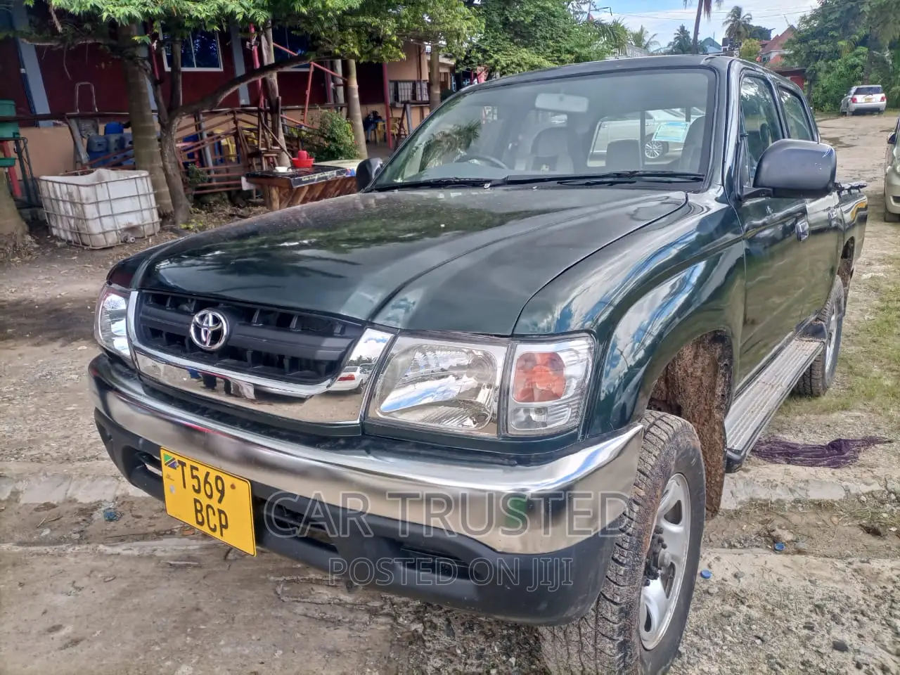Toyota Hilux 2003 Green