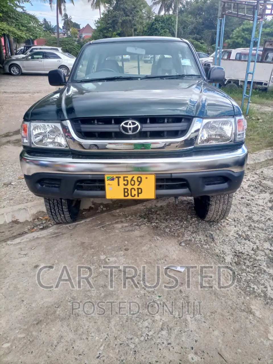 Toyota Hilux 2003 Green