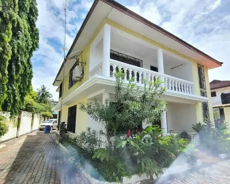 Furnished 3bdrm House in Masaki for rent