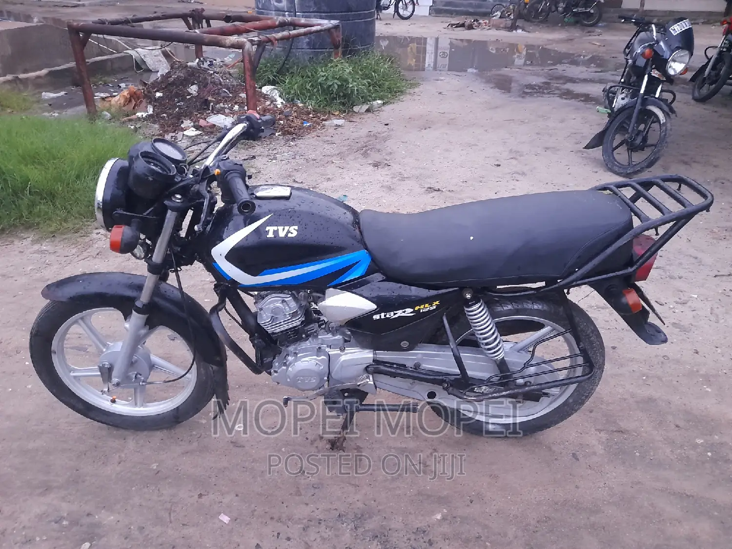 TVS HLX 125 2021 Black