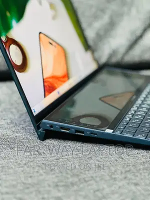 New Laptop Asus ZenBook Flip 14 UX461UN 8GB Intel Core I5 SSD 512GB
