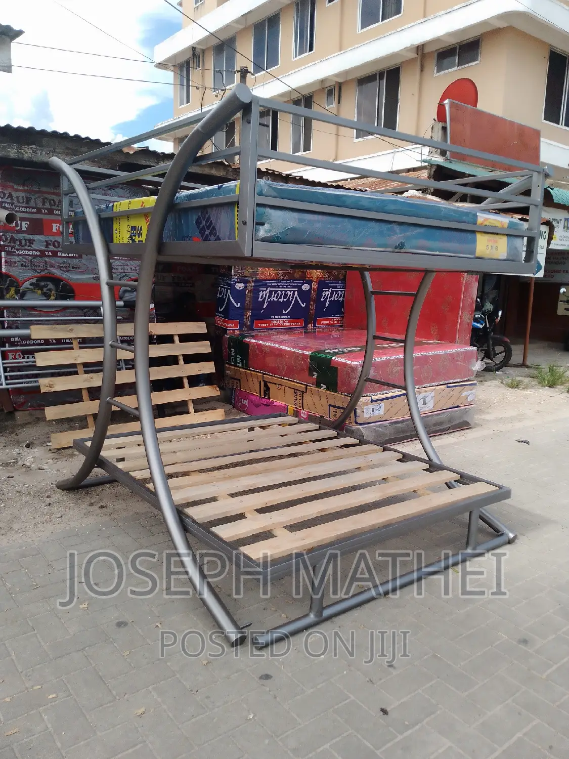 Kitanda Cha Dable Deka Na Godoro Inch 8 .5 X6 Chini Na Juu