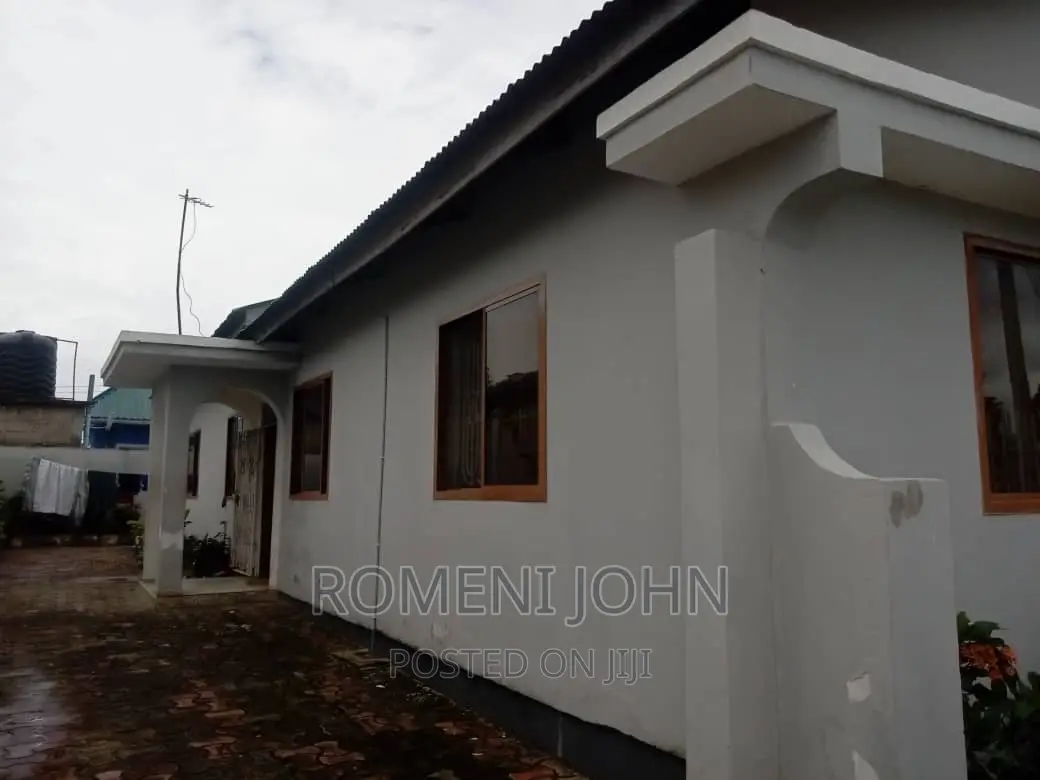 4bdrm House in Tanzania Dsm Temeke, Ilala for sale