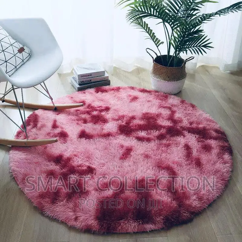1M Diameter Fluffy Carpet
