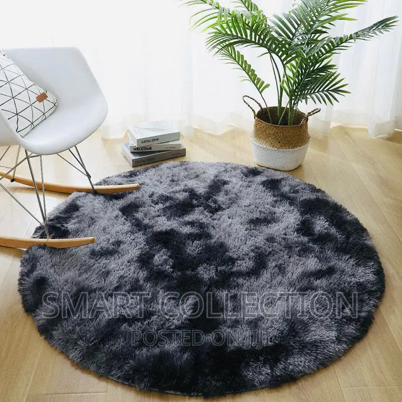 1M Diameter Fluffy Carpet