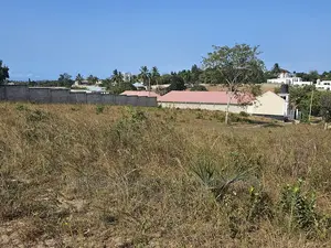 Plot Inauzwa Goba Center