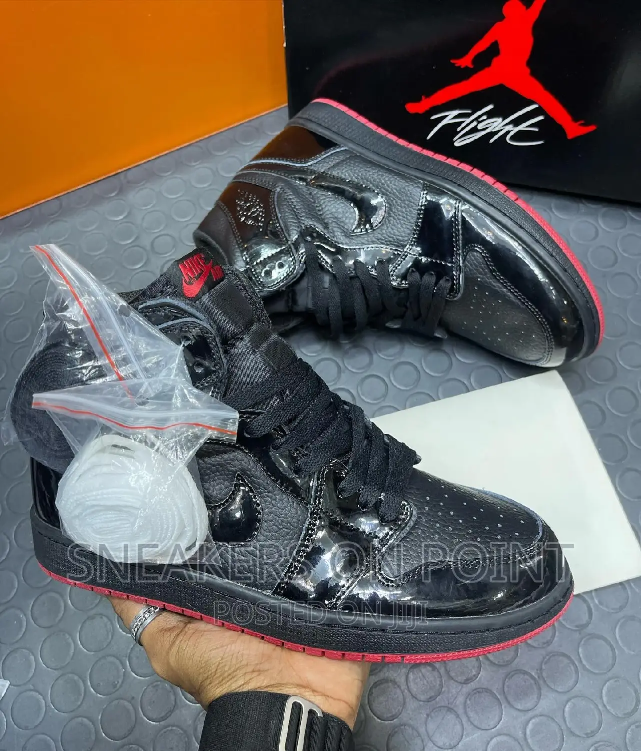 Nike Air Jordan 1