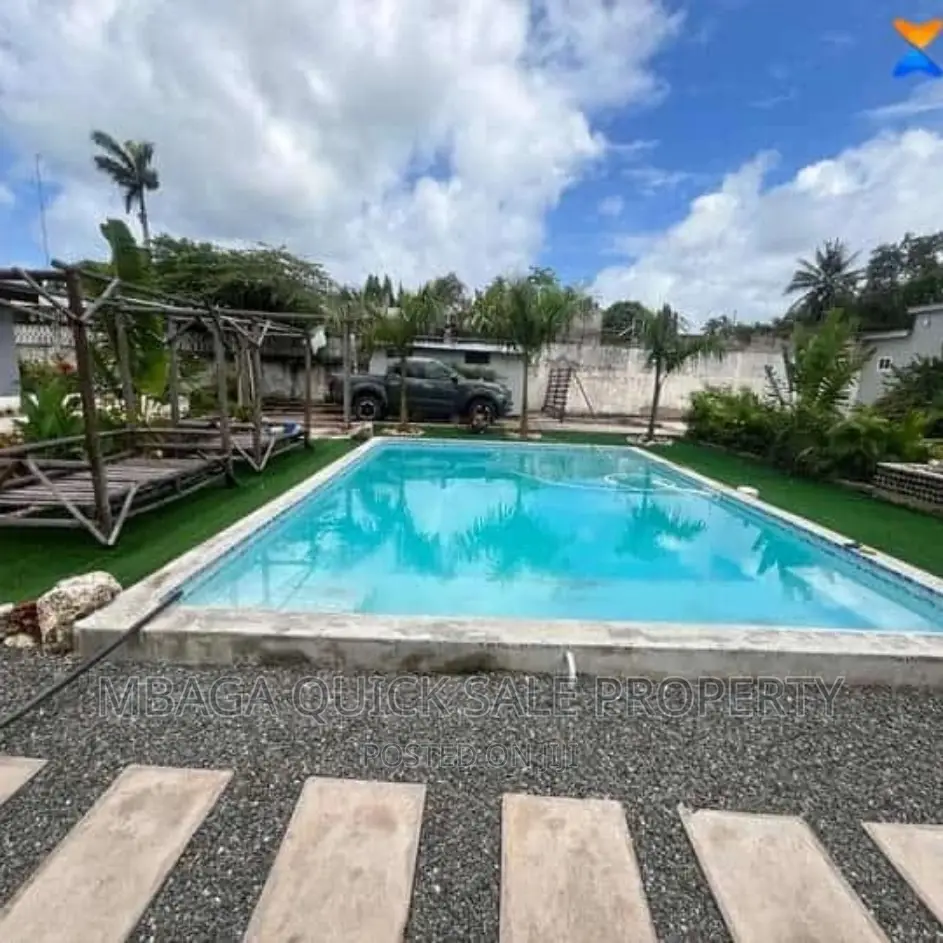 7 Bed Room Diplomatic House For Rent At Mikocheni