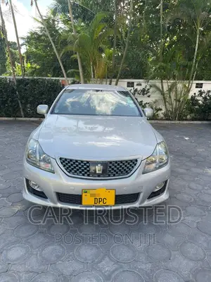 Toyota Crown 2008 Silver