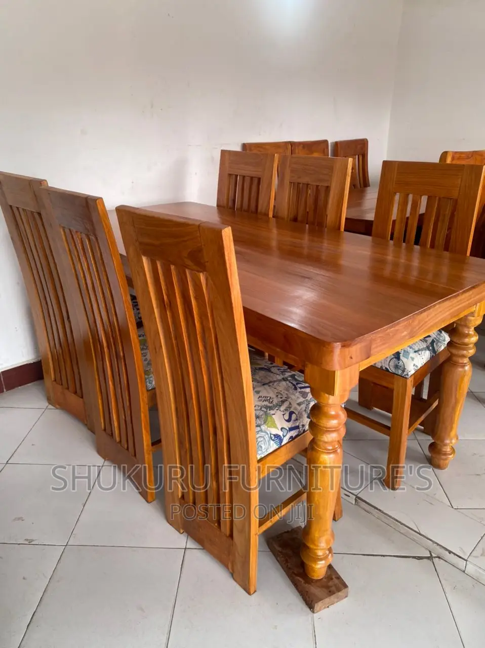 Dinning Table