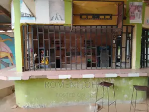 20rmgesti,Bar, Ukumbi Na Restaurant Inauzwa Ml 350 Bagamoyo.