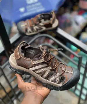 Open Shoes Brown Good Quality