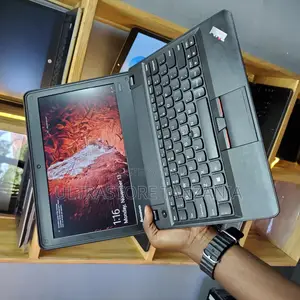 New Laptop Lenovo ThinkPad X131e 4GB Intel Celeron HDD 500GB