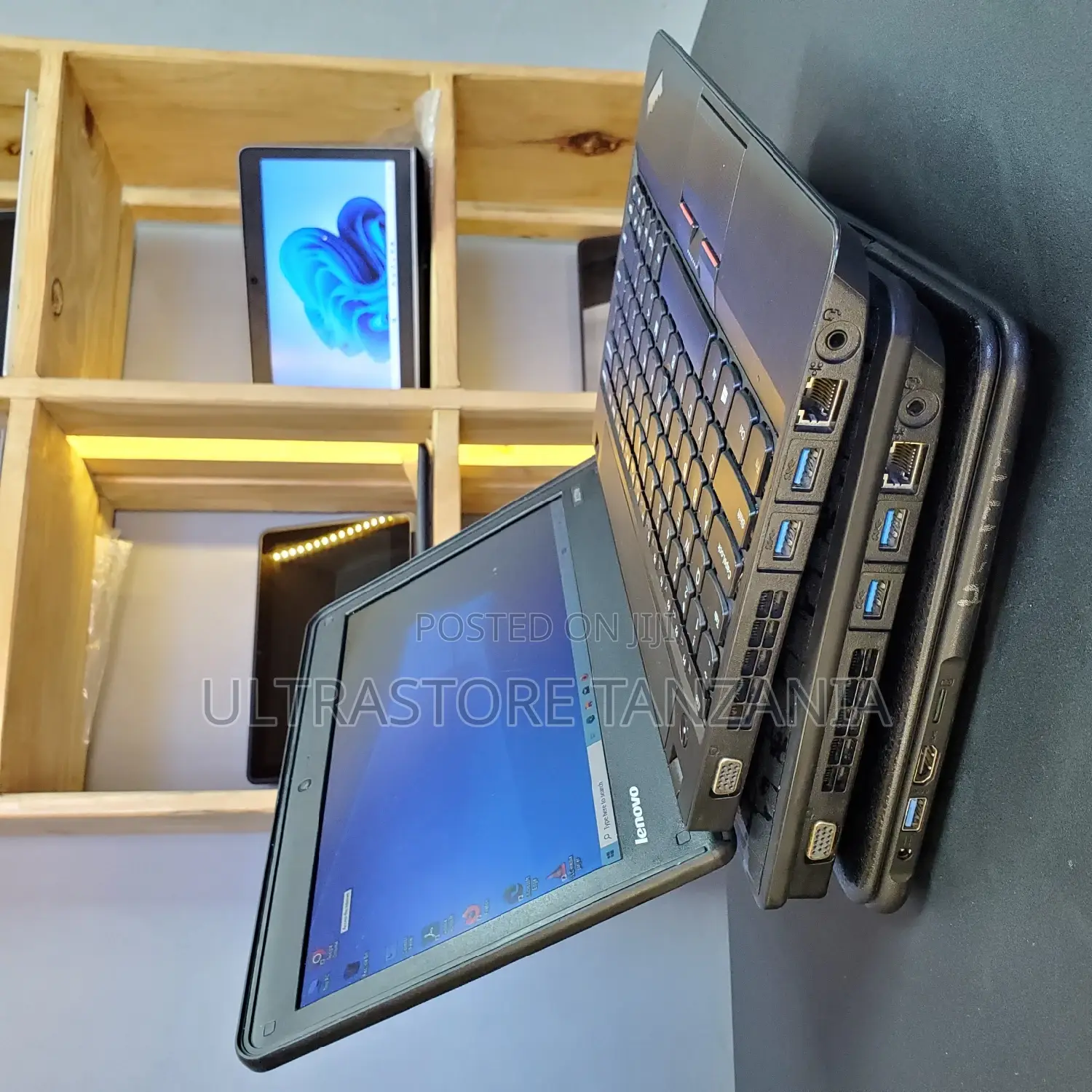 New Laptop Lenovo ThinkPad X131e 4GB Intel Celeron HDD 500GB