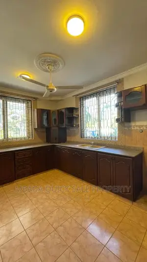 4bdrm House in Mikocheni for rent