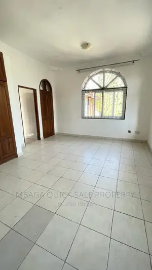 4bdrm House in Mikocheni for rent