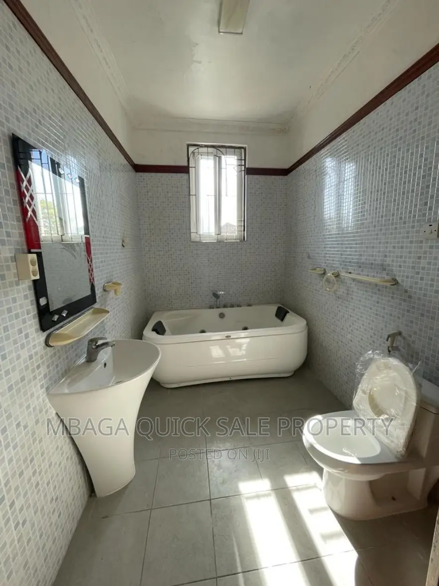 4bdrm House in Mikocheni for rent
