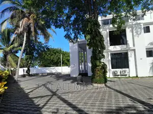 Furnished 5bdrm Bungalow in Oysterbay for rent